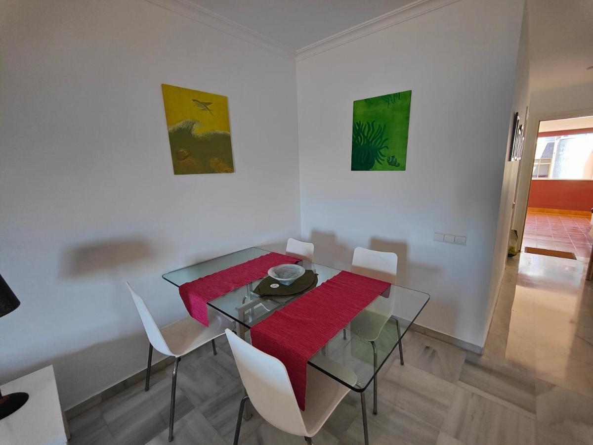 Apartamento Cerca De La Playa Con Piscina Fuengirola Esterno foto